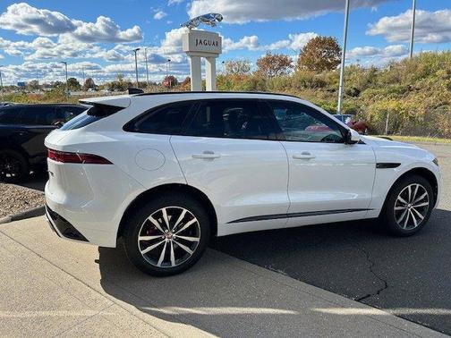 2023 Jaguar F-PACE R-Dynamic S