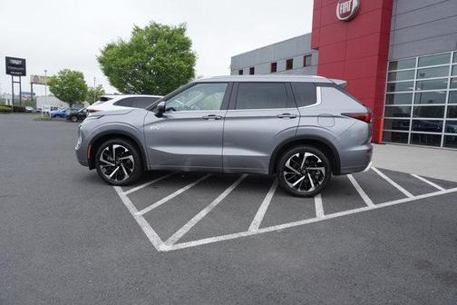 2023 Mitsubishi Outlander PHEV SEL