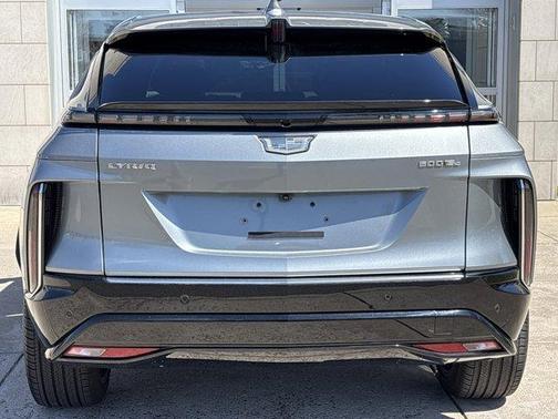 Silver Metallic 2024 Cadillac LYRIQ Luxury