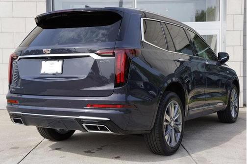 2025 Cadillac XT6 Premium Luxury AWD