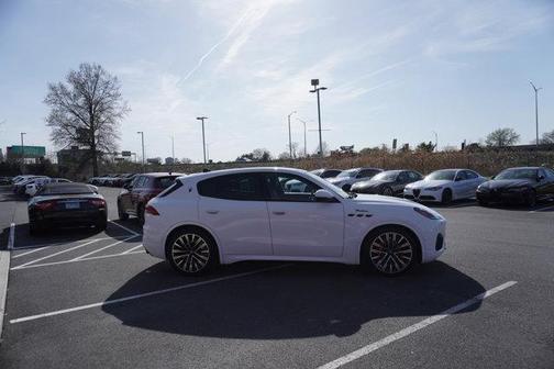2023 Maserati Grecale Modena