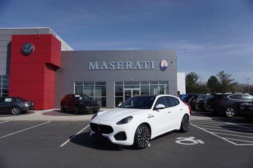 2023 Maserati Grecale Modena