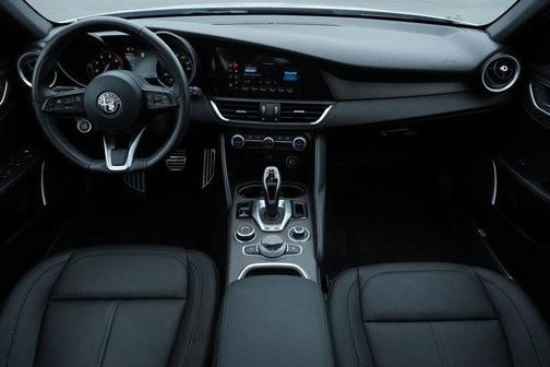 2022 Alfa Romeo Giulia Ti