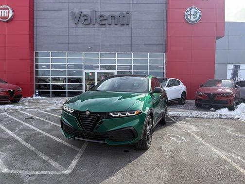 2026 Alfa Romeo Tonale Base