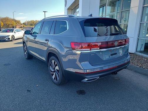 2025 Volkswagen Atlas 2.0T SEL