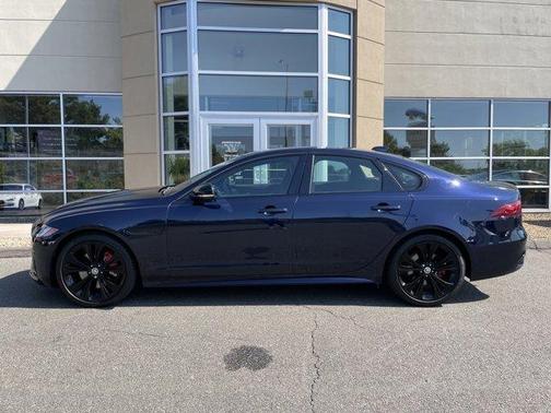 2024 Jaguar XF R-Dynamic SE