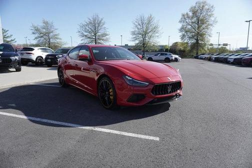 2022 Maserati Ghibli F Tributo Q4