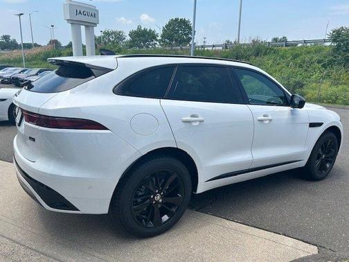 2026 Jaguar F-PACE P250 R-Dynamic S