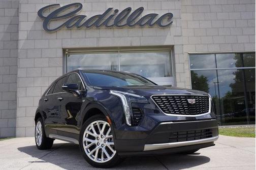 2022 Cadillac XT4 Premium Luxury