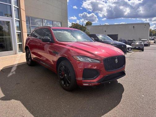 2026 Jaguar F-PACE P400 R-Dynamic S