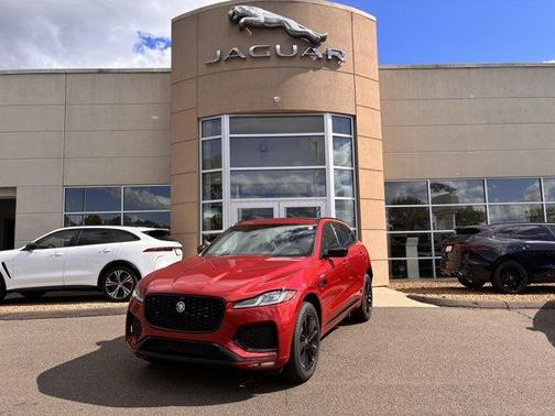 2026 Jaguar F-PACE P400 R-Dynamic S