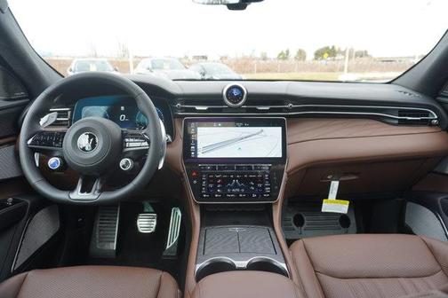 2026 Maserati Grecale Modena