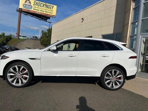 2022 Jaguar F-PACE P250 S