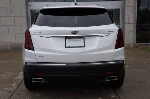 2024 Cadillac XT5 Luxury