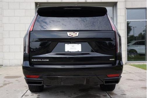 2022 Cadillac Escalade Sport