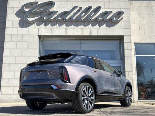 2026 Cadillac OPTIQ Premium Luxury