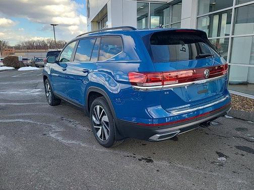 2025 Volkswagen Atlas 2.0T SE