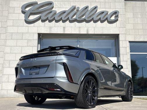 2026 Cadillac LYRIQ V