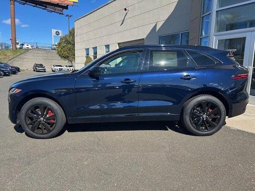 2025 Jaguar F-PACE P400 R-Dynamic S