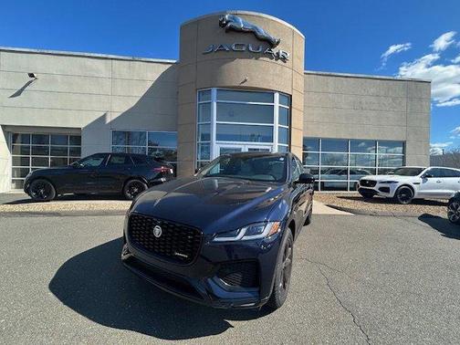 2025 Jaguar F-PACE P400 R-Dynamic S