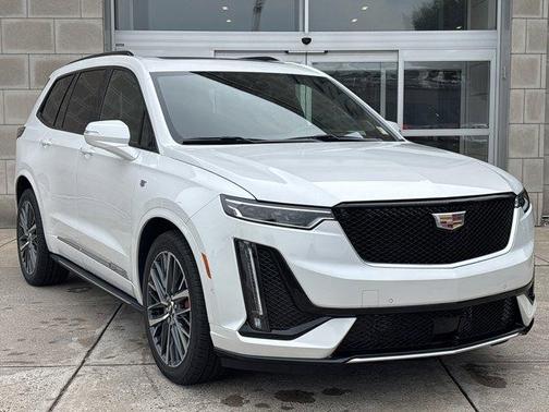 2025 Cadillac XT6 Sport AWD