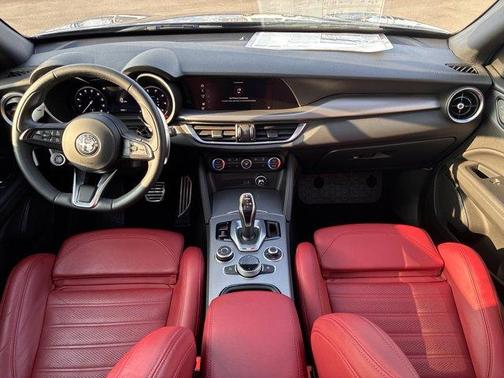2024 Alfa Romeo Stelvio Veloce