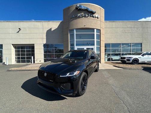 2025 Jaguar F-PACE P400 R-Dynamic S