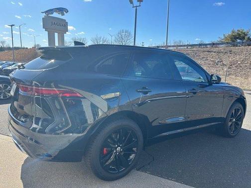 2025 Jaguar F-PACE P400 R-Dynamic S