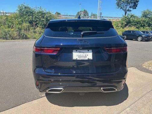 2026 Jaguar F-PACE P400 R-Dynamic S