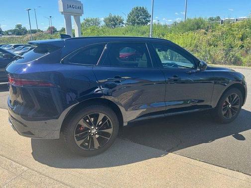 2026 Jaguar F-PACE P400 R-Dynamic S