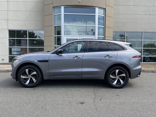 2024 Jaguar F-PACE P250 R-Dynamic S