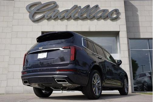 2025 Cadillac XT6 Premium Luxury AWD