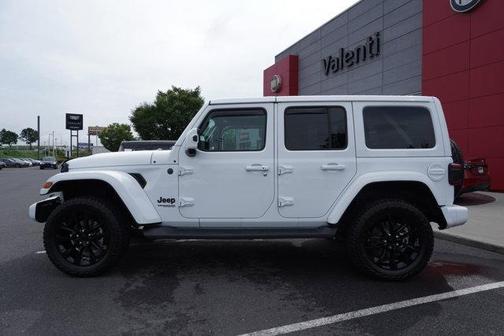 2021 Jeep Wrangler Unlimited Sahara Altitude