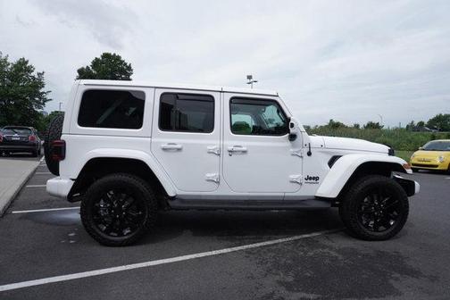 2021 Jeep Wrangler Unlimited Sahara Altitude