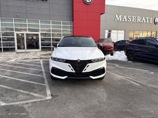 2026 Alfa Romeo Tonale Base