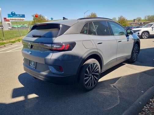 2025 Volkswagen ID.4 Pro