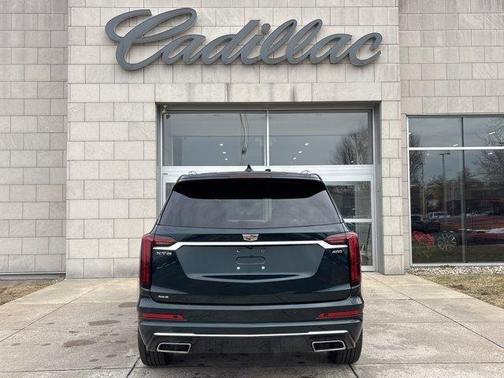 2025 Cadillac XT6 Premium Luxury AWD