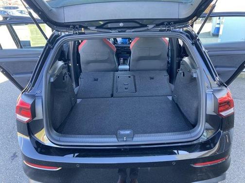 2024 Volkswagen Golf GTI 2.0T S