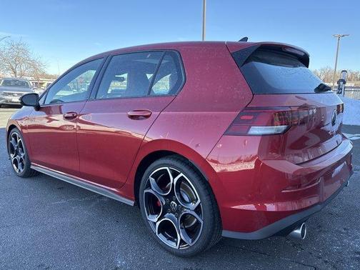 2026 Volkswagen Golf GTI AUTOBAHN