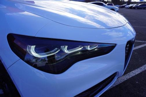 2024 Alfa Romeo Stelvio Veloce