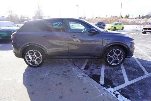 2024 Alfa Romeo Tonale Veloce