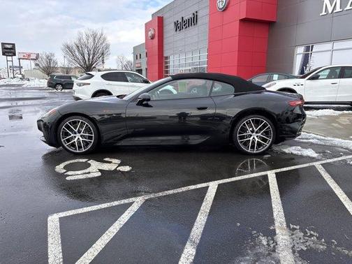 2024 Maserati GranCabrio FOLGORE