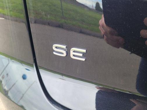 2024 Volkswagen Atlas Cross Sport 2.0T SE