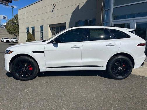 2025 Jaguar F-PACE P400 R-Dynamic S