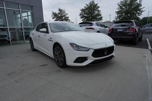 2022 Maserati Ghibli Modena