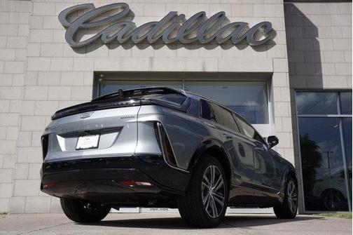 2023 Cadillac LYRIQ Luxury