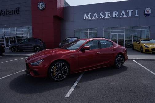 2022 Maserati Ghibli Trofeo