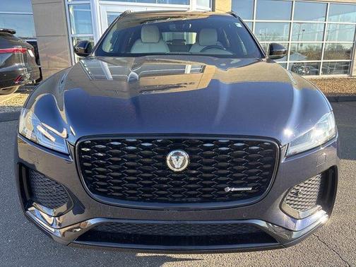 2025 Jaguar F-PACE P250 R-Dynamic S