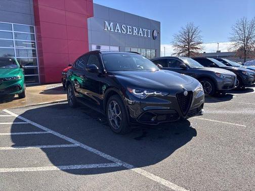 2026 Alfa Romeo Stelvio Base