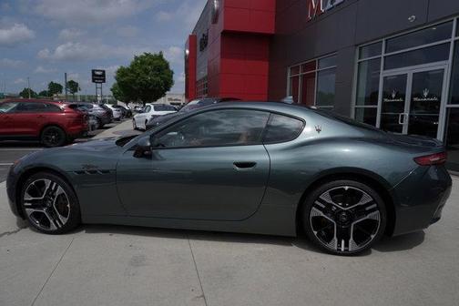 2025 Maserati GranTurismo Folgore Base